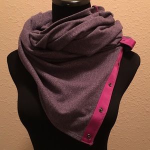 Lululemon Vinyasa Scarf in black grape herringbone